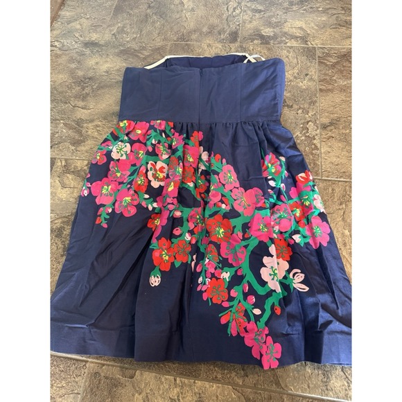 Lilly‎ Pulitzer Lottie Navy Cherry Floral Strapless Dress size 10 EUC - Picture 4 of 5